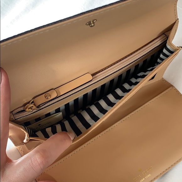 AUTHENTIC NEVER USED KATE SPADE WALLET - Picture 4 of 5